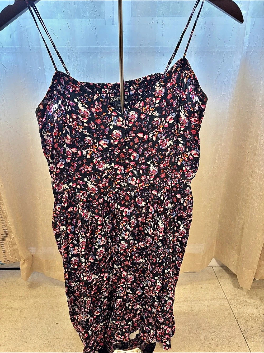 EXPRESS Floral Maxi Dress in Black & Pink Size Medium